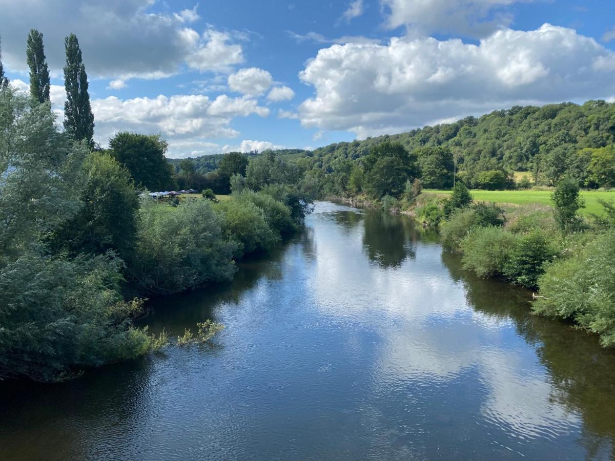 Chainbridge Usk Riverside Gastro Pub And Accommodation Trostrey Exterior foto
