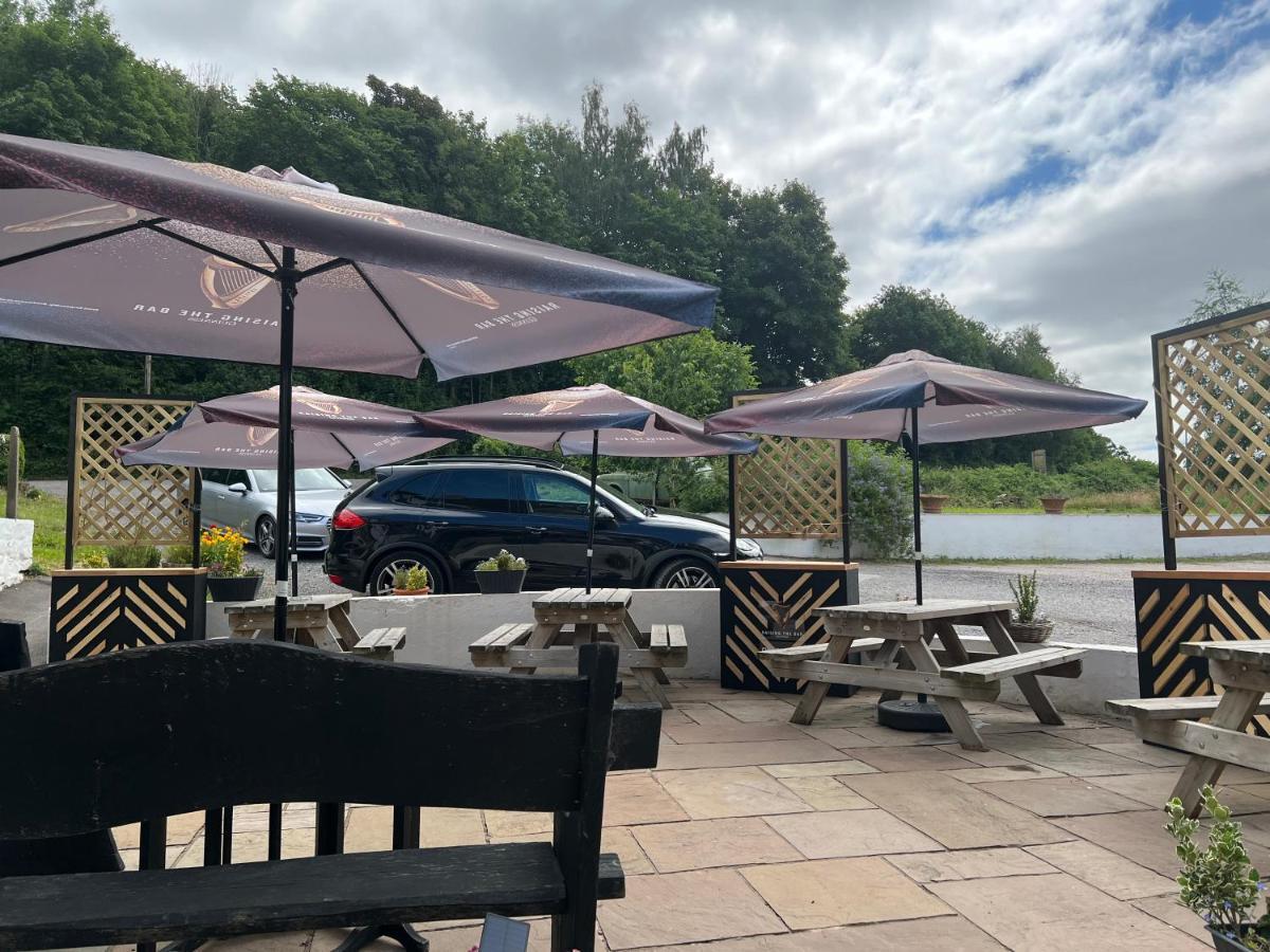 Chainbridge Usk Riverside Gastro Pub And Accommodation Trostrey Exterior foto